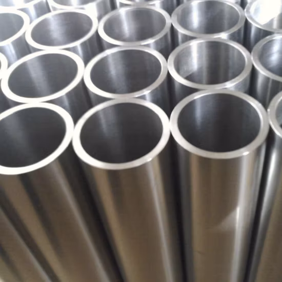 A53 A333 A106 St45 Sch40 DN15 Q235B Q355b API 5L Preto Carbono Parede Espessa Grande Diâmetro Espiral estirada a frio sem costura / galvanizado / soldado / tubo / tubo de aço de precisão.